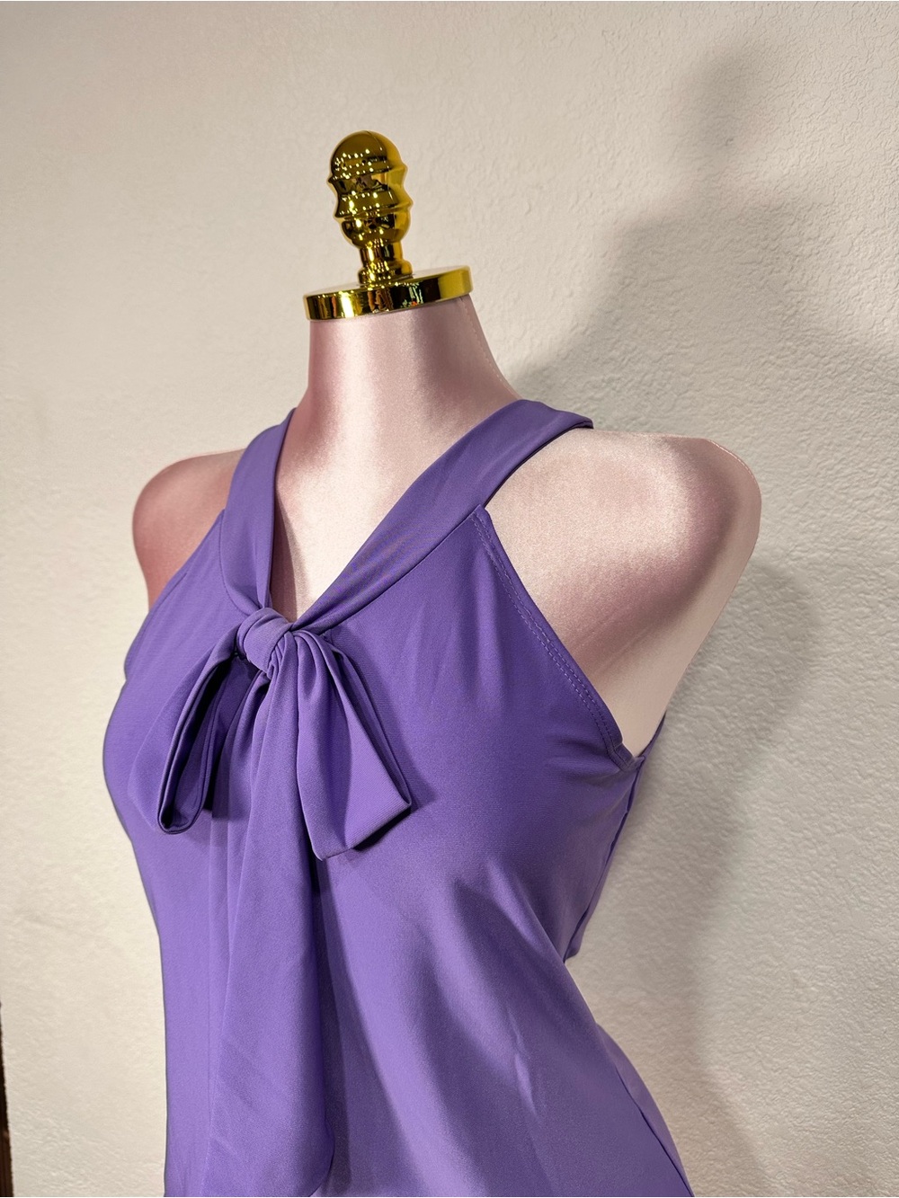 Lavender Tie-Neck Halter Camisole - Picture 2 of 3